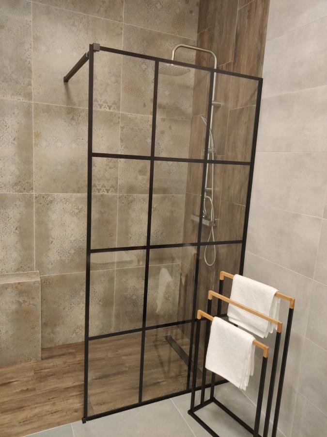 우치 Apartament Milionova 아파트 외부 사진