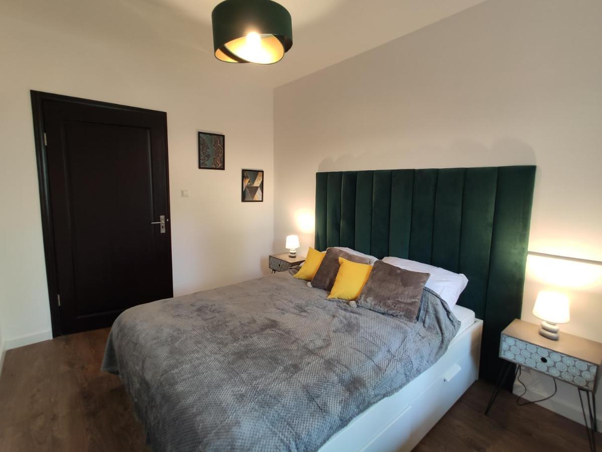 우치 Apartament Milionova 아파트 외부 사진