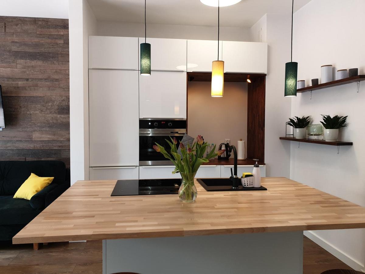 우치 Apartament Milionova 아파트 외부 사진