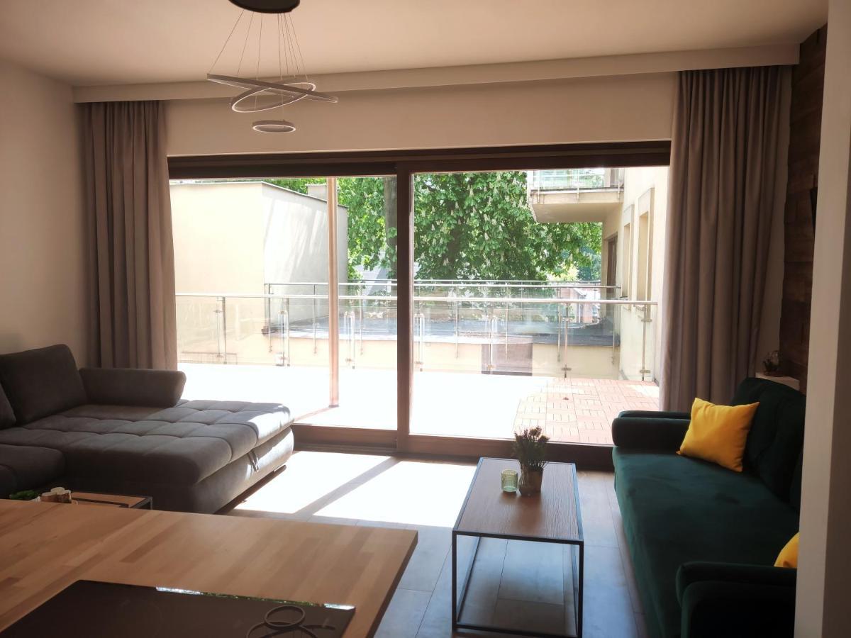 우치 Apartament Milionova 아파트 외부 사진