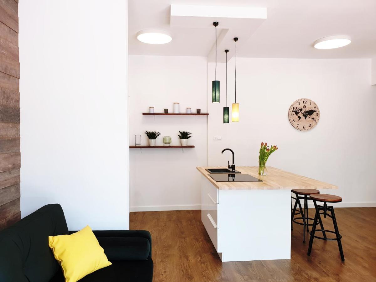 우치 Apartament Milionova 아파트 외부 사진